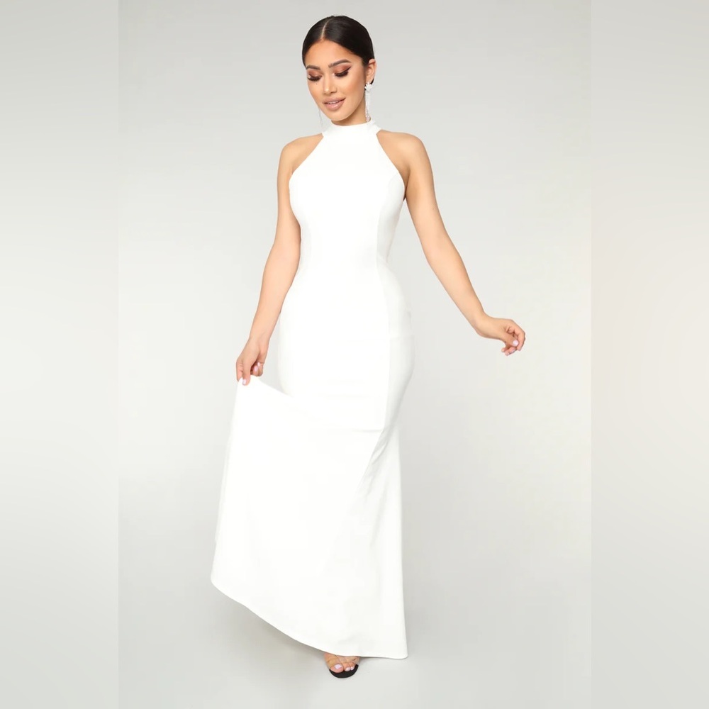 NWT "The Royal Debut" Bridal Dress by Fashion Nova